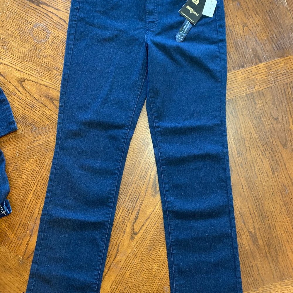 GG Jeans, slip-on stretch, size 6